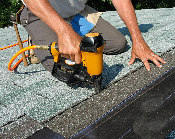 Best Emergency Roof Repair  in Ladoga, IN
